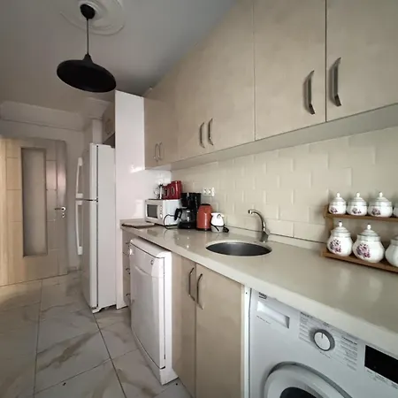 Large 2br Perfect For Groups Apartment *